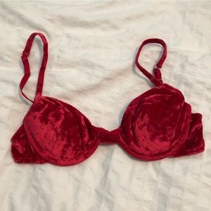 Vintage velvet Victoria’s Secret bra size 34A